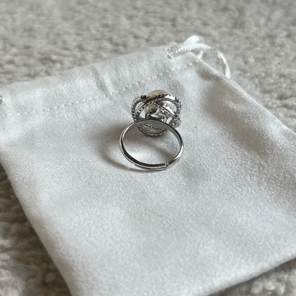 Cubic zirconia Adjustable Pearl Ring | Silver - Picture 4 of 6